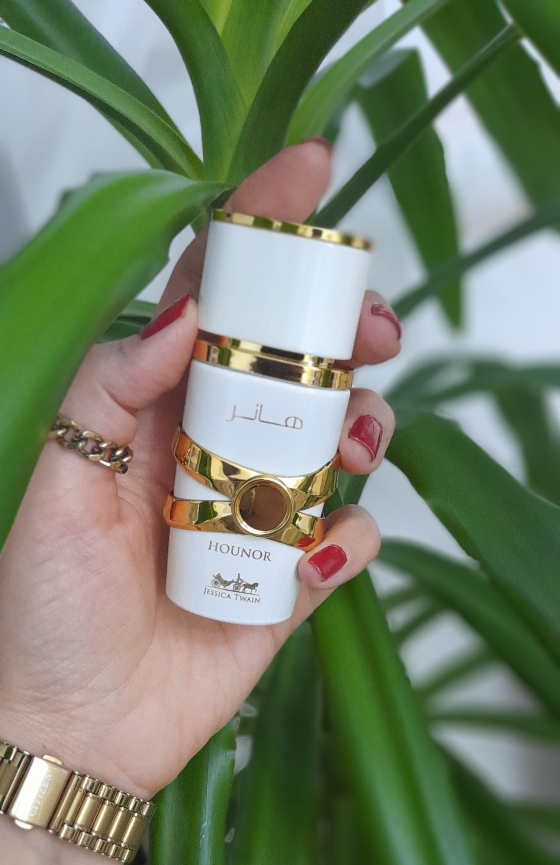 ادکلن زنانه آمواج هانر برند جسیکاتویین