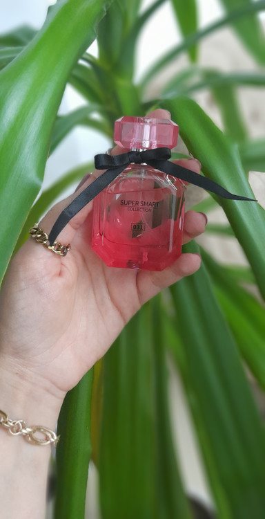 ادکلن زنانه ویکتوریا سکرت بامبشل برند سوپراسمارت