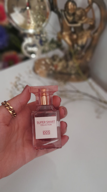 ادکلن زنانه تامفورد لاست چری برند سوپراسمارت