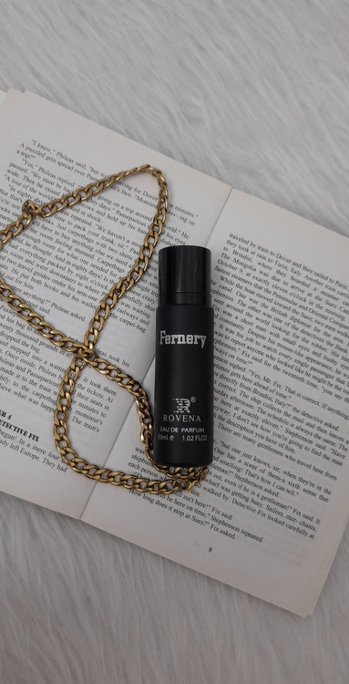 ادکلن مردانه فراری بلک برند روونا