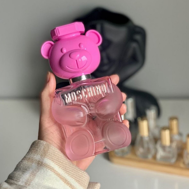 ادکلن موسکینو توی ۲ بابل گام