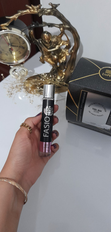 ادکلن زنانه فاسیو حجم ۲۰میل
