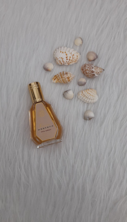 ادکلن زنانه باربری ویکند برند فرگرانس